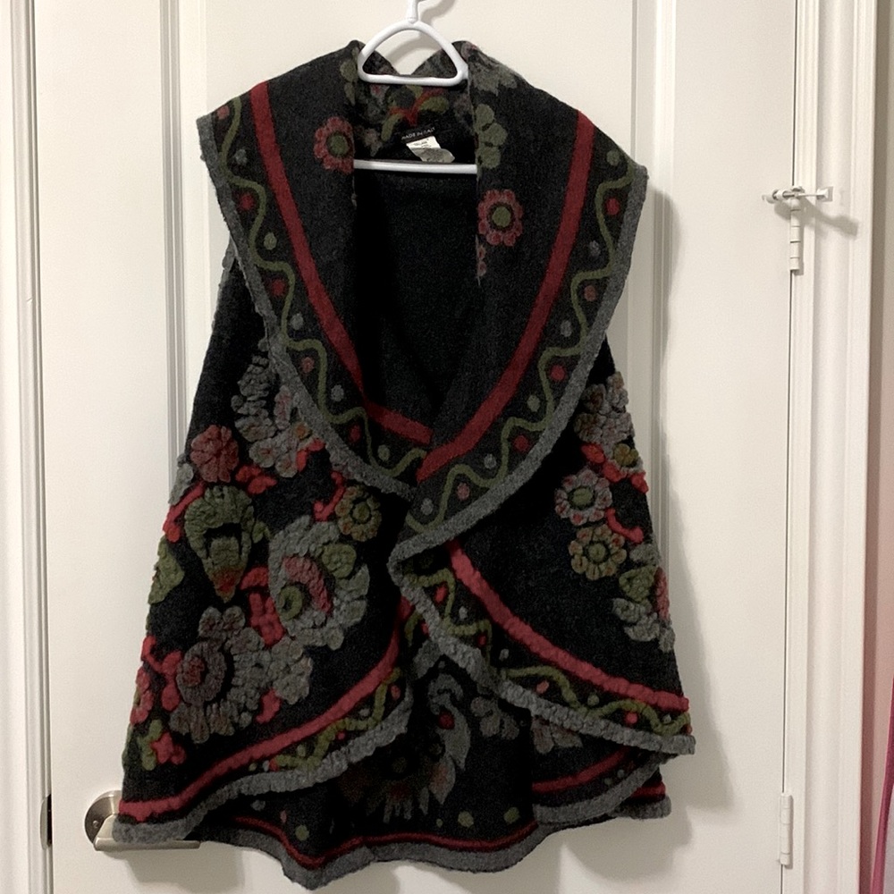 Floral Sweater Vest